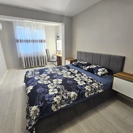 Bohemi With Free Parking Burgas City